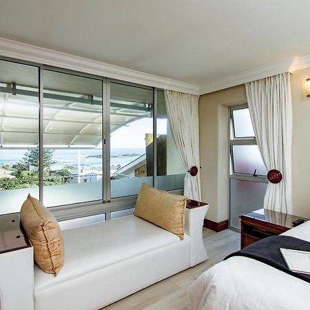 Blaauw Village Guest House 블루버그스트랜드 외부 사진