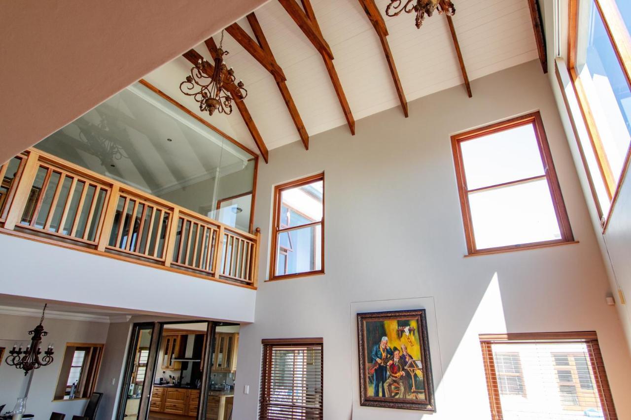Blaauw Village Guest House 블루버그스트랜드 외부 사진