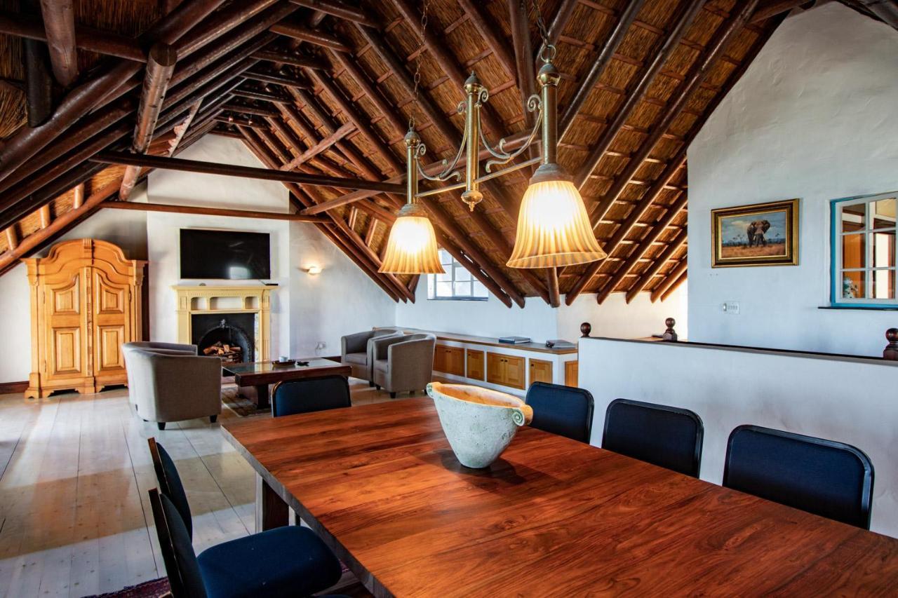 Blaauw Village Guest House 블루버그스트랜드 외부 사진